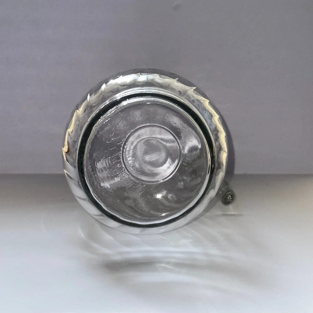 Vintage Swirl Clear Glass Pitcher 64‎ fl oz